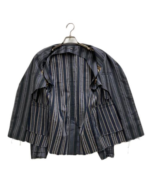 CHRISTIAN DADA（クリスチャンダダ）CHRISTIAN DADA (クリスチャンダダ) デザイン加工ストライプテーラードジャケット グレー×ネイビー サイズ:46の古着・服飾アイテム