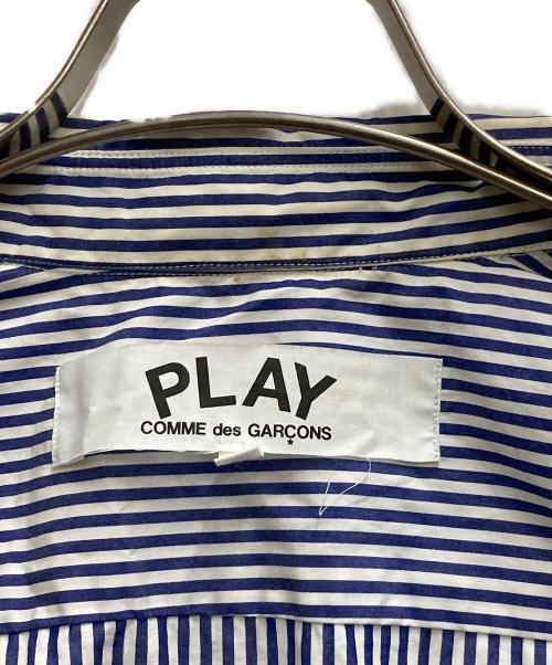 PLAY COMME des GARCONS（プレイコムデギャルソン）PLAY COMME des GARCONS (プレイコムデギャルソン) ハートワッペンストライプシャツ ブルー×ホワイト サイズ:Ⅿの古着・服飾アイテム