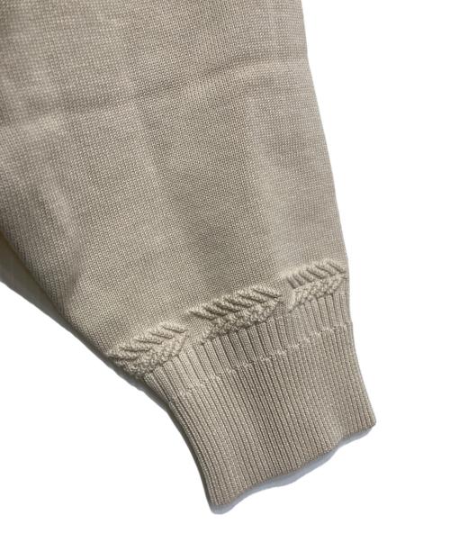 yashiki（ヤシキ）yashiki (ヤシキ) Akisora Mock neck Knit ベージュの古着・服飾アイテム