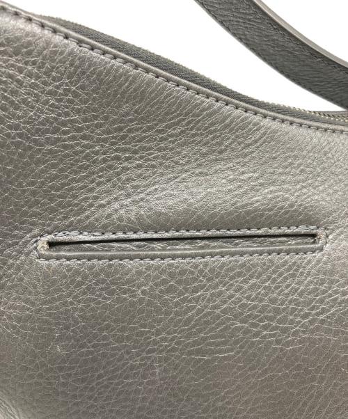 HIROFU（ヒロフ）HIROFU (ヒロフ) レザーショルダーバッグ グレーの古着・服飾アイテム