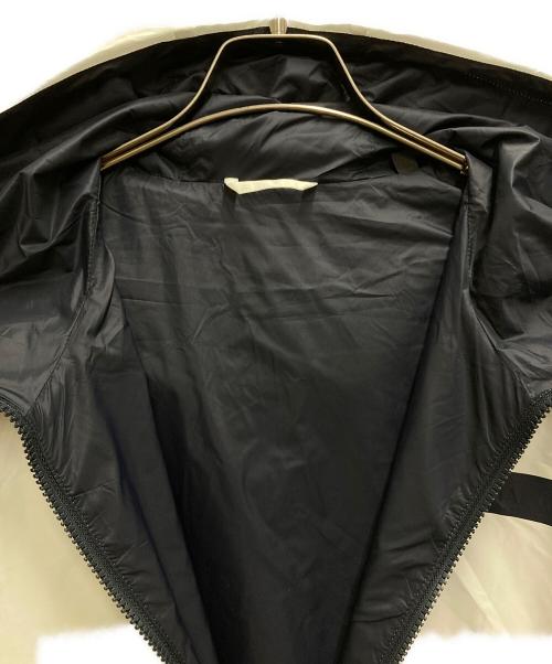 ARMANI EXCHANGE（アルマーニ エクスチェンジ）ARMANI EXCHANGE (アルマーニ エクスチェンジ) ナイロンジャケット ホワイト サイズ:Mの古着・服飾アイテム