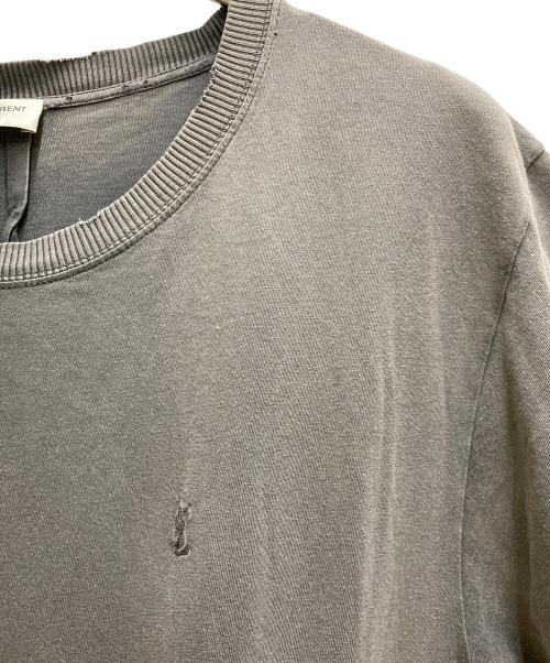 Saint Laurent Paris（サンローランパリ）Saint Laurent Paris (サンローランパリ) ダメージ加工ロゴ刺繍Tシャツ グレー サイズ:Lの古着・服飾アイテム