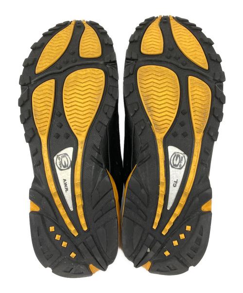 NIKE（ナイキ）NIKE (ナイキ) Hot Step 