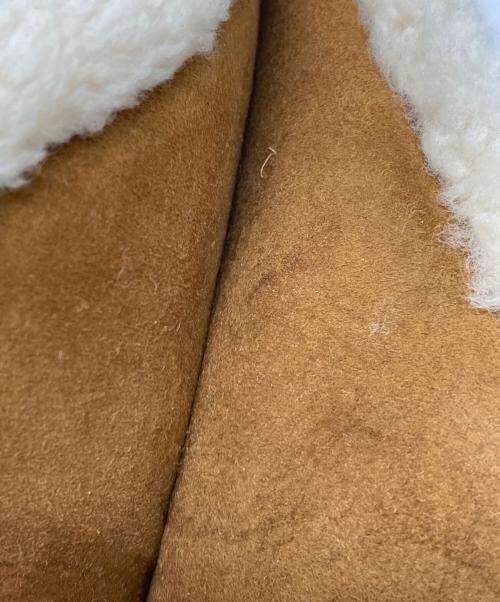 J.W.ANDERSON（ジェイダブリューアンダーソン）J.W.ANDERSON (ジェイダブリューアンダーソン) ピアスムートンライクワンショルダーバッグ ブラウンの古着・服飾アイテム