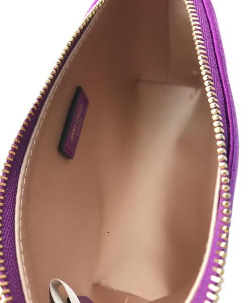 JIMMY CHOO（ジミーチュウ）JIMMY CHOO (ジミーチュウ) サテンロゴポーチ パープルの古着・服飾アイテム