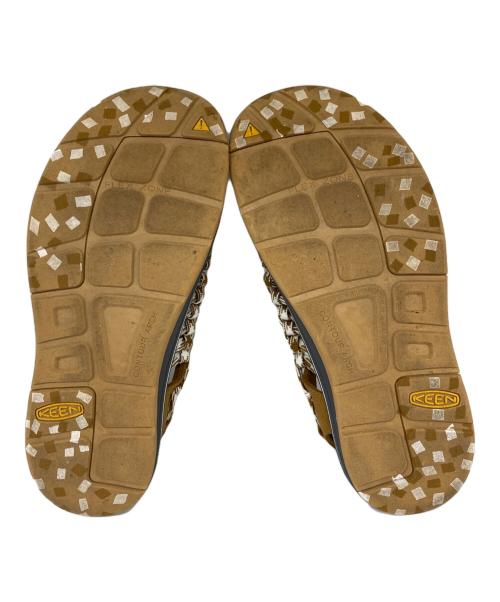 KEEN（キーン）KEEN (キーン) サンダル ベージュ×グレー サイズ:US 7 1/2の古着・服飾アイテム