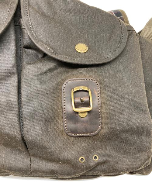 Barbour（バブアー）Barbour (バブアー) ショルダーバッグ WAX LEATHER TARRAS ブラウン×カーキの古着・服飾アイテム