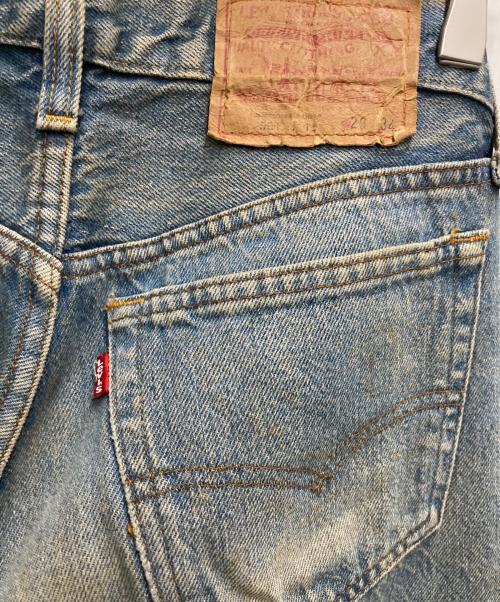 LEVI'S（リーバイス）LEVI'S (リーバイス) 80s 501ダメージデニムパンツ インディゴ サイズ:71cm (W28)の古着・服飾アイテム