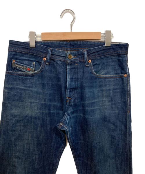 DIESEL（ディーゼル）DIESEL (ディーゼル) デニムパンツ インディゴ サイズ:W33（83.5cm）の古着・服飾アイテム