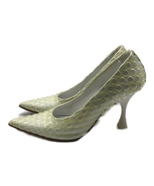 MM6 Maison Margiela（エムエムシックスメゾンマルジェラ）MM6 Maison Margiela (エムエムシックスメゾンマルジェラ) ポインテッドトゥパンプス ホワイト サイズ:37の古着・服飾アイテム
