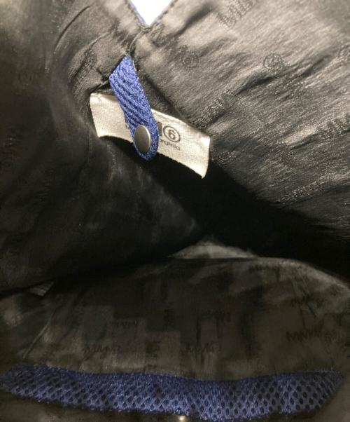 MM6 Maison Margiela（エムエムシックスメゾンマルジェラ）MM6 Maison Margiela (エムエムシックスメゾンマルジェラ) クラシックスモールバッグ ネイビーの古着・服飾アイテム