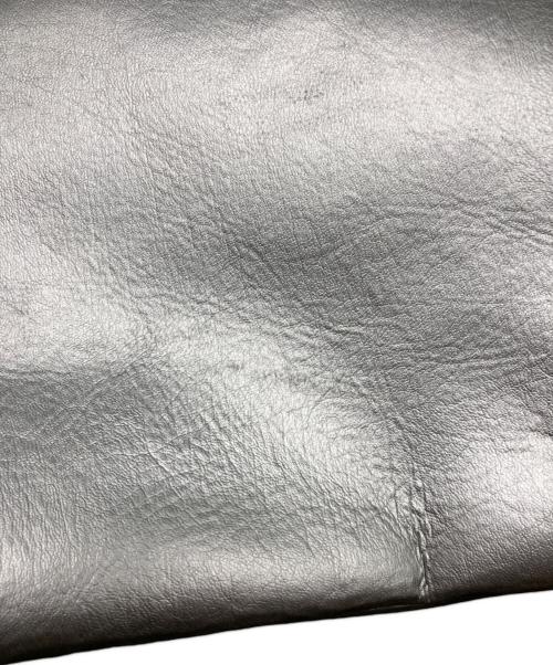 stein（シュタイン）stein (シュタイン) オーバーサイズトートバッグ シルバーの古着・服飾アイテム