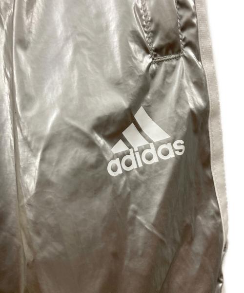 adidas（アディダス）adidas (アディダス) Teamgeist オーバーサイズ トラックパンツ シルバー サイズ:Ｌの古着・服飾アイテム