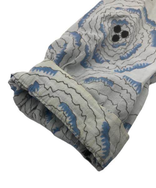 mina perhonen（ミナ ペルホネン）mina perhonen (ミナ ペルホネン) pirouetteコットンタックブラウス ブルー サイズ:38の古着・服飾アイテム