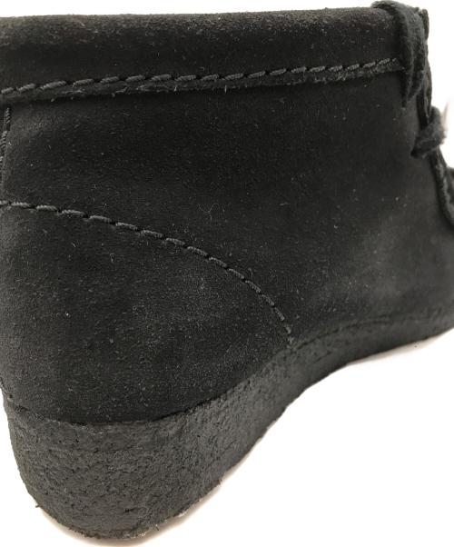 CLARKS（クラークス）CLARKS (クラークス) Wallabee Boot Black Suede ブラック サイズ:22.5cmの古着・服飾アイテム