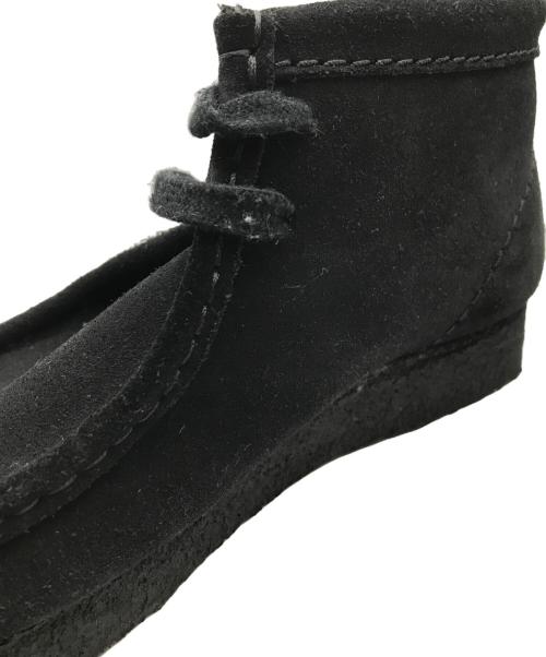 CLARKS（クラークス）CLARKS (クラークス) Wallabee Boot Black Suede ブラック サイズ:22.5cmの古着・服飾アイテム