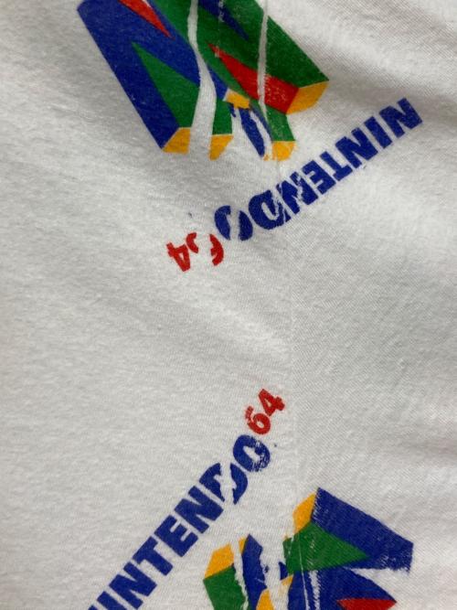 Nintendo64（ニンテンドー64）Nintendo64 (ニンテンドー64) オールオーバープリントTシャツ ホワイト サイズ:XLの古着・服飾アイテム