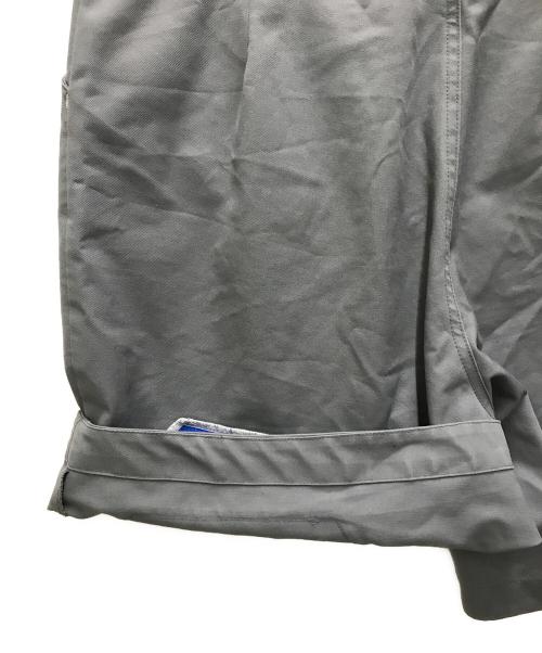 GR10K（ジーアールテンケー）GR10K (ジーアールテンケー) KLOPMAN Work Shorts グレー サイズ:50の古着・服飾アイテム