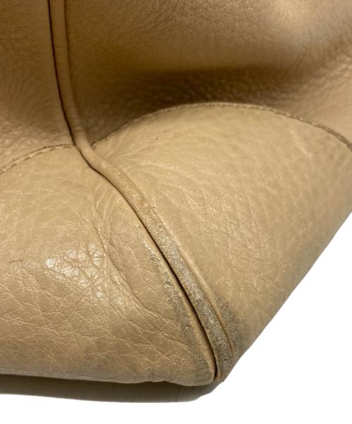 Salvatore Ferragamo（サルヴァトーレ フェラガモ）Salvatore Ferragamo (サルヴァトーレ フェラガモ) ガンチーニハンドバッグ ベージュの古着・服飾アイテム