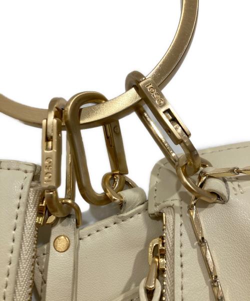 osoi（オソイ）osoi (オソイ) バングルリング ショルダーバッグ レザー ホワイトの古着・服飾アイテム