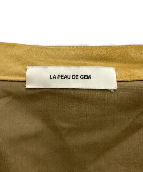 la peau de gem（ラポドゥジェム）la peau de gem (ラポドゥジェム) スウェードジャンプスーツ イエロー サイズ:FREEの古着・服飾アイテム