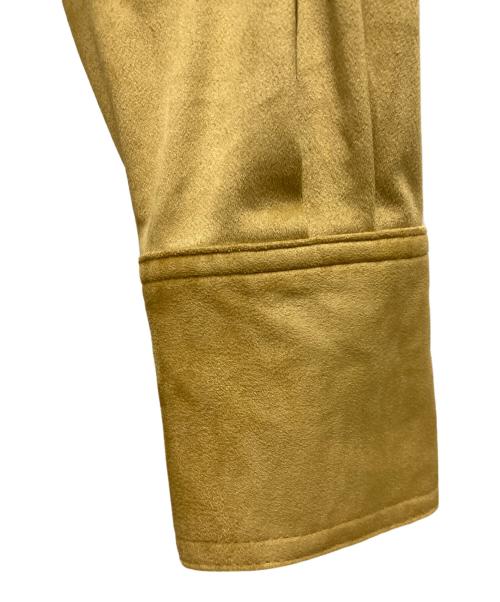 la peau de gem（ラポドゥジェム）la peau de gem (ラポドゥジェム) スウェードジャンプスーツ イエロー サイズ:FREEの古着・服飾アイテム