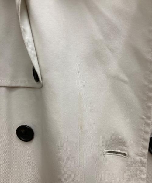 CELFORD（セルフォード）CELFORD (セルフォード) プリーツデザイントレンチコート ホワイト サイズ:38の古着・服飾アイテム