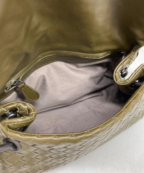 BOTTEGA VENETA（ボッテガベネタ）BOTTEGA VENETA (ボッテガベネタ) イントレチャートショルダーバック オリーブの古着・服飾アイテム