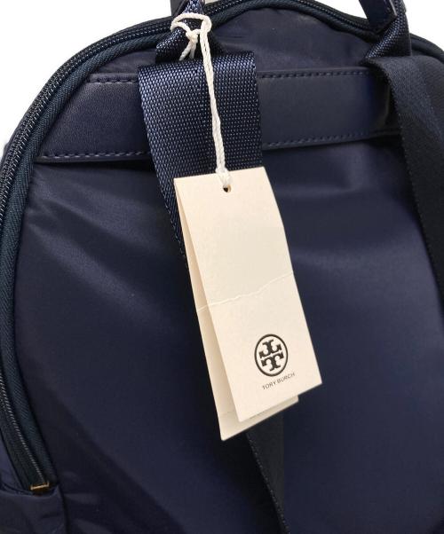 TORY BURCH（トリーバーチ）TORY BURCH (トリーバーチ) ELLA NYLON BACKPACK ネイビー 未使用品の古着・服飾アイテム