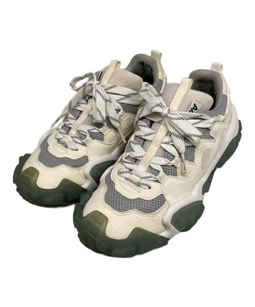 Acne studios（アクネ ストゥディオス）ACNE STUDIOS (アクネ ストゥディオス) BOLZTER CRYSTAL W ホワイト サイズ:36の古着・服飾アイテム