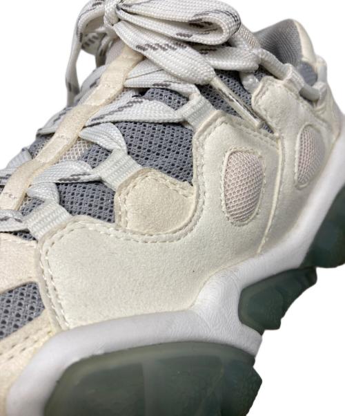 Acne studios（アクネ ストゥディオス）ACNE STUDIOS (アクネ ストゥディオス) BOLZTER CRYSTAL W ホワイト サイズ:36の古着・服飾アイテム