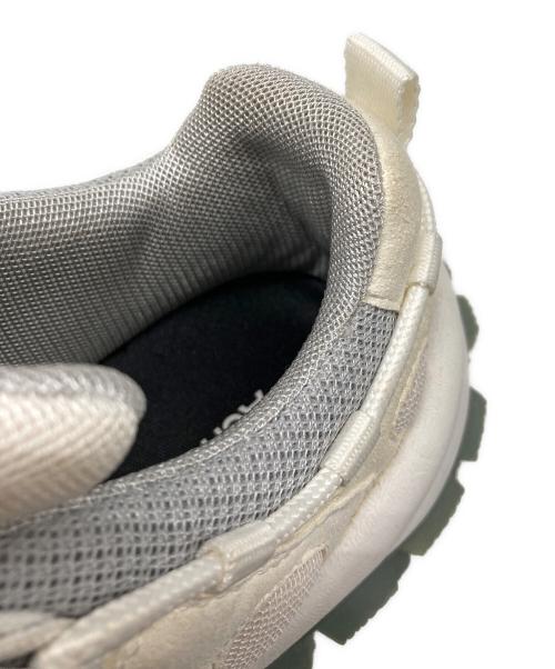 Acne studios（アクネ ストゥディオス）ACNE STUDIOS (アクネ ストゥディオス) BOLZTER CRYSTAL W ホワイト サイズ:36の古着・服飾アイテム