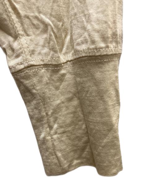 MAATEE&SONS（マーティーアンドサンズ）MAATEE&SONS (マーティーアンドサンズ) SILK PIQUE HENRY TEE ベージュ サイズ:3の古着・服飾アイテム