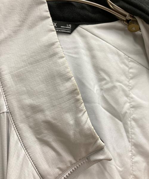 ARC'TERYX（アークテリクス）ARC'TERYX (アークテリクス) ATOM SL VEST グレー サイズ:Lの古着・服飾アイテム