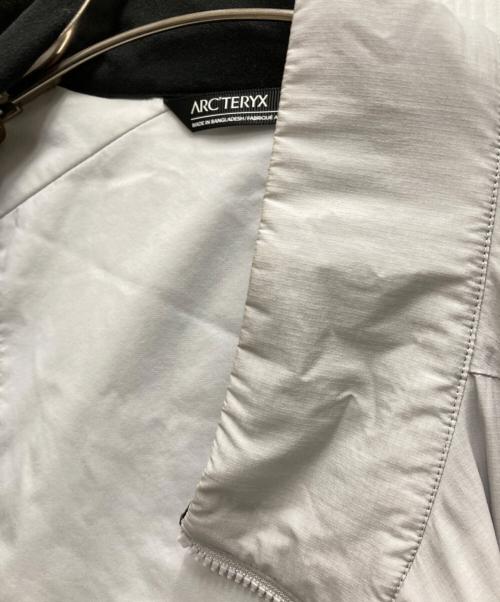 ARC'TERYX（アークテリクス）ARC'TERYX (アークテリクス) ATOM SL VEST グレー サイズ:Lの古着・服飾アイテム