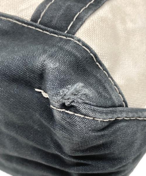 L.L.Bean（エルエルビーン）L.L.Bean (エルエルビーン) REMI RELIEF (レミレリーフ) ダメージ加工ミニトートバッグ ホワイト×ネイビーの古着・服飾アイテム