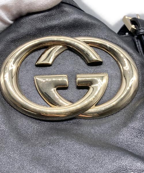 GUCCI（グッチ）GUCCI (グッチ) GGスプリーム ショルダーバッグ ブラックの古着・服飾アイテム