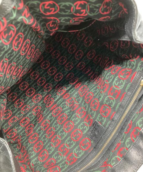 GUCCI（グッチ）GUCCI (グッチ) GGスプリーム ショルダーバッグ ブラックの古着・服飾アイテム