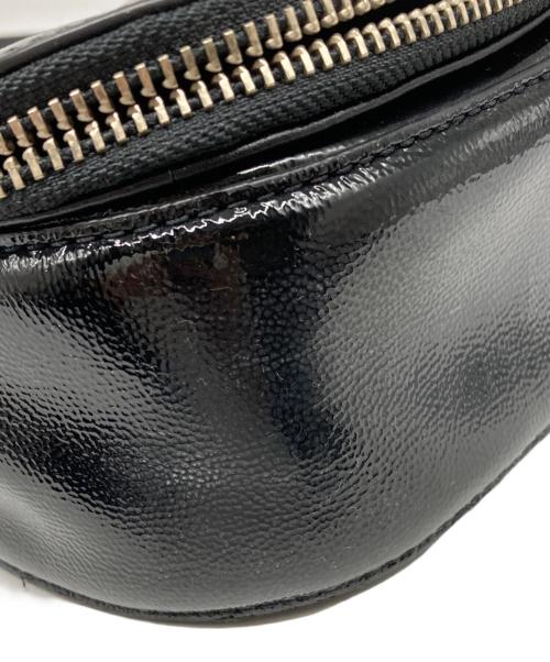 MARC JACOBS（マークジェイコブズ）MARC JACOBS (マークジェイコブス) NOMAD SMALL スタッズショルダーバッグ ブラックの古着・服飾アイテム