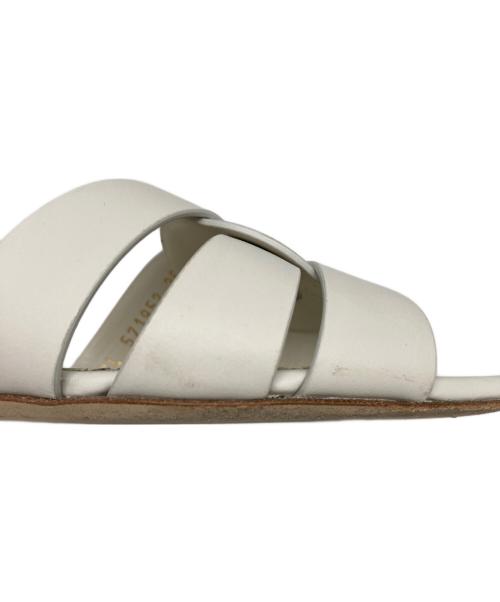 Saint Laurent Paris（サンローランパリ）Saint Laurent Paris (サンローランパリ) フラットサンダル ホワイト サイズ:36の古着・服飾アイテム