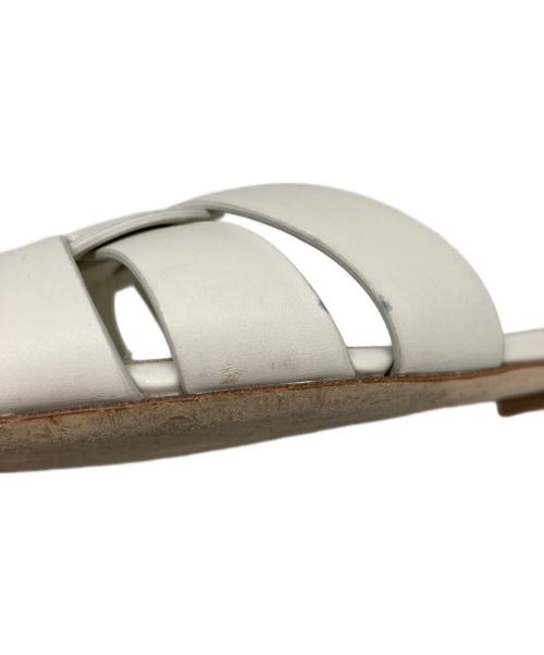 Saint Laurent Paris（サンローランパリ）Saint Laurent Paris (サンローランパリ) フラットサンダル ホワイト サイズ:36の古着・服飾アイテム