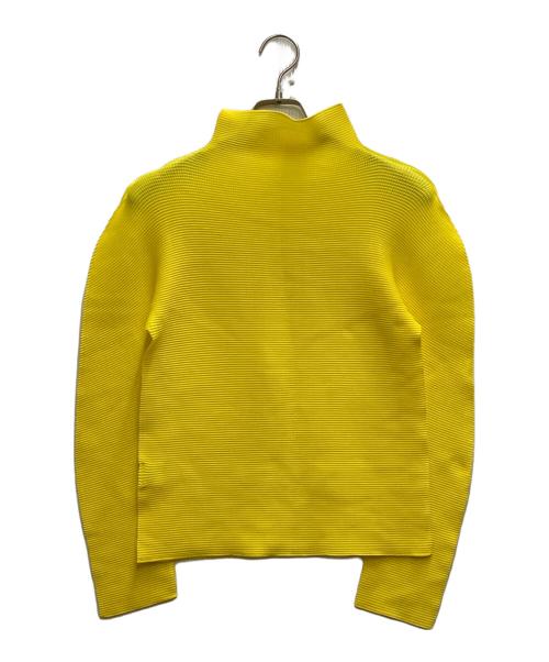 me ISSEY MIYAKE（ミーイッセイ ミヤケ）me ISSEY MIYAKE (ミーイッセイ ミヤケ) プリーツカットソー イエロー サイズ:freeの古着・服飾アイテム