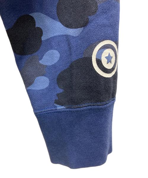 A BATHING APE（ア ベイシング エイプ）A BATHING APE (ア ベイシング エイプ) CAMO SHARK FULL ZIP HOODIE PONR ブルー サイズ:Sの古着・服飾アイテム