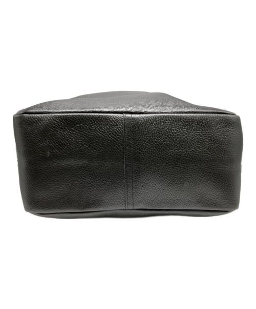 YOUNG & OLSEN The DRYGOODS STORE（ヤングアンドオルセン ザ ドライグッズストア）YOUNG & OLSEN The DRYGOODS STORE (ヤングアンドオルセン ザ ドライグッズストア) EMBOSSED LEATHER TOTE M ブラックの古着・服飾アイテム