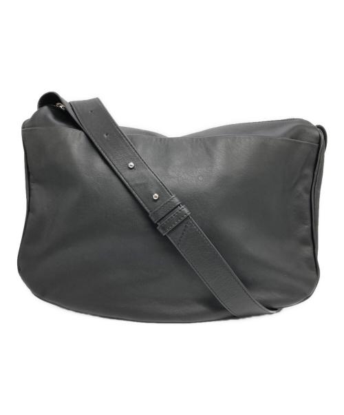 ear PAPILLONNER（イアパピヨネ）ear PAPILLONNER (イアパピヨネ) スワローマチショルダーバッグ ブラックの古着・服飾アイテム