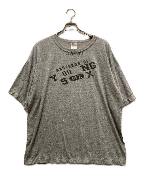 SAINT MICHAEL（セントマイケル）SAINT MICHAEL (セントマイケル) Ber Ber Jin BJ SS TEE/YOUNG グレー サイズ:XLの古着・服飾アイテム