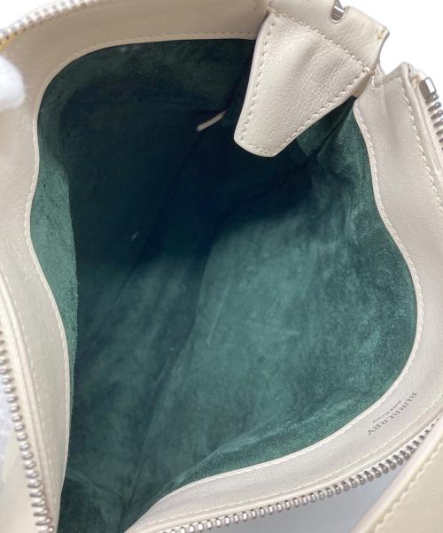 BURBERRY（バーバリー）BURBERRY (バーバリー) knight bag ホワイトの古着・服飾アイテム