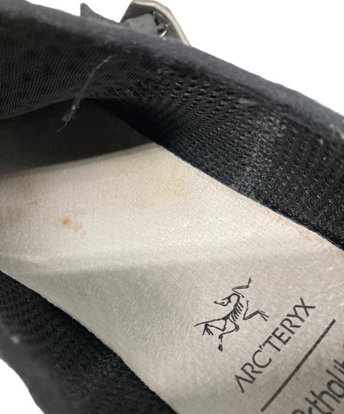 ARC'TERYX（アークテリクス）ARC'TERYX (アークテリクス) ARAKYS M Approach Shoe ブラック サイズ:US 8 1/2の古着・服飾アイテム