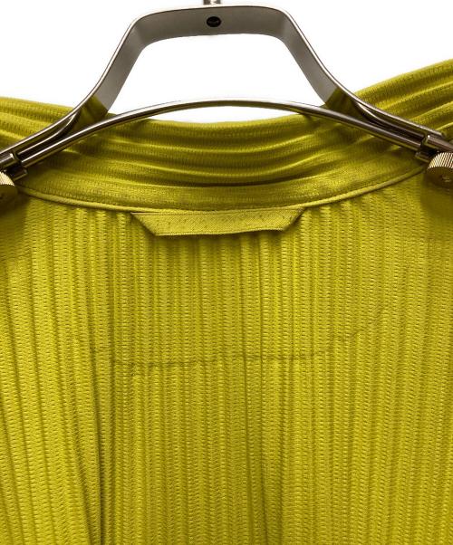 HOMME PLISSE ISSEY MIYAKE（オム プリッセ イッセイ ミヤケ）HOMME PLISSE ISSEY MIYAKE (オム プリッセ イッセイ ミヤケ) プリーツシャツ イエロー サイズ:2の古着・服飾アイテム