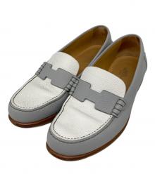 HERMES（エルメス）の古着「モカシン ケネディローファー」｜グレー×ホワイト